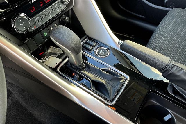 2026 Mitsubishi Eclipse Cross LE - Photo 18
