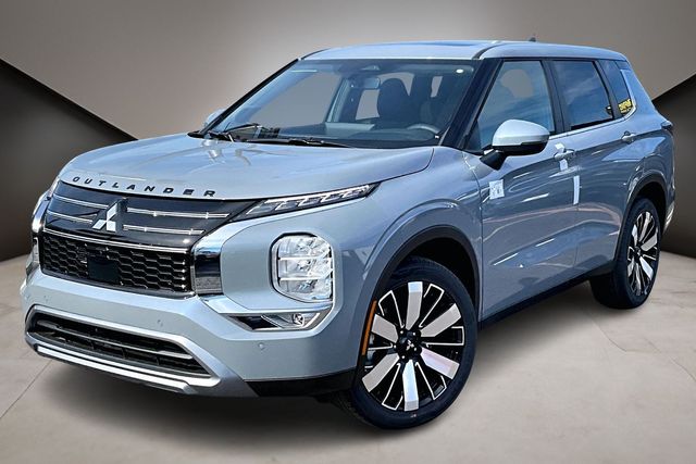 2026 Mitsubishi Outlander SE FWD's photo