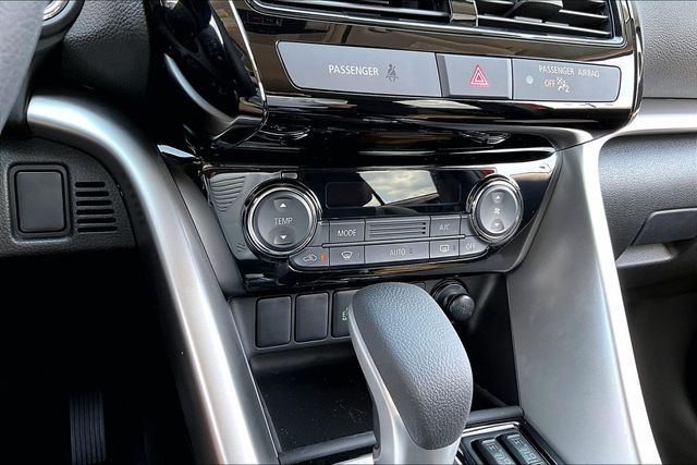2026 Mitsubishi Eclipse Cross LE - Photo 15