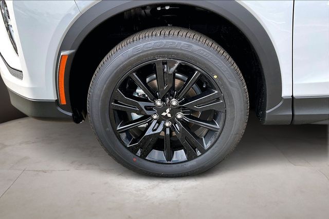2026 Mitsubishi Eclipse Cross LE - Photo 33