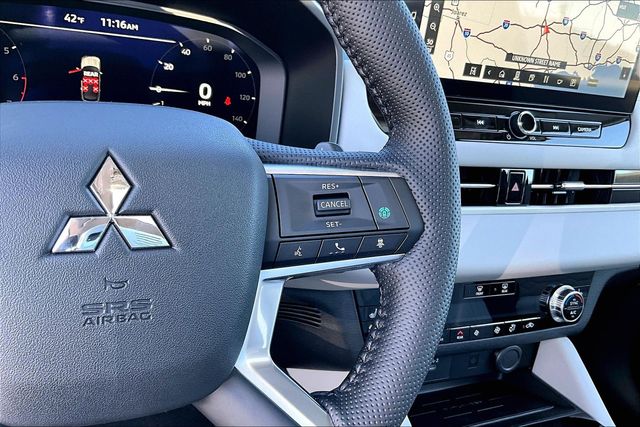 2026 Mitsubishi Outlander SEL - Photo 12