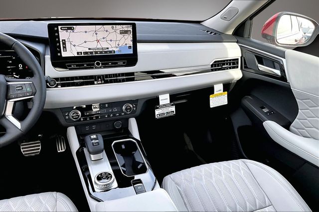 2026 Mitsubishi Outlander SEL - Photo 25