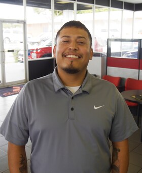 Staff member Jay Dominguez from ID_92cc0faec3b2