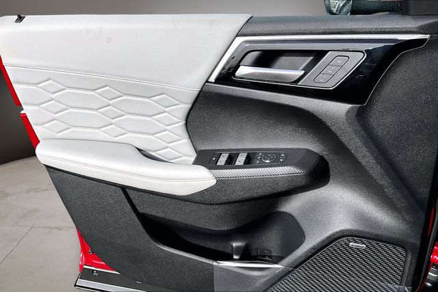 2026 Mitsubishi Outlander SEL - Photo 19