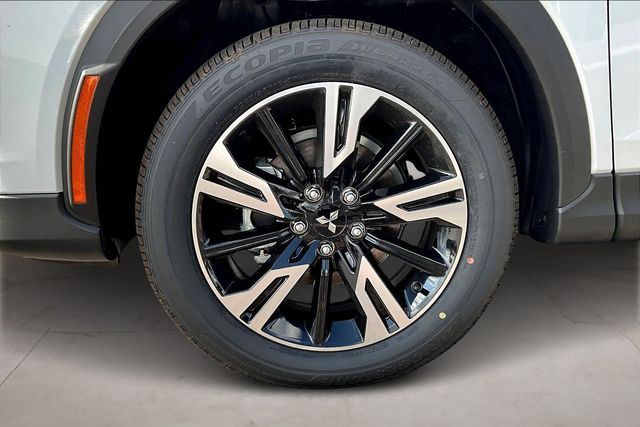 2025 Mitsubishi Eclipse Cross SE - Photo 34