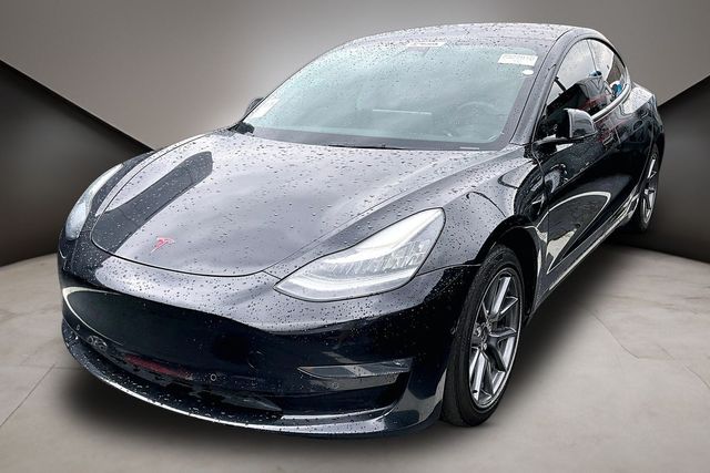 2022 Tesla Model 3's photo