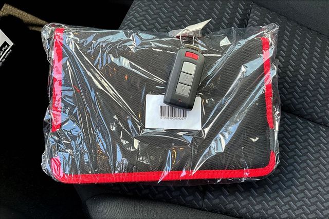 2026 Mitsubishi Eclipse Cross LE - Photo 35