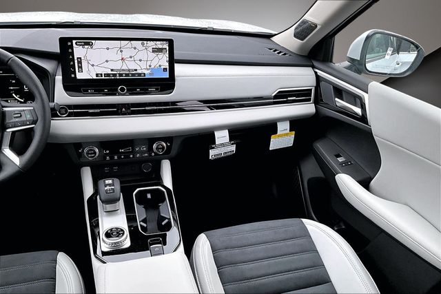 2026 Mitsubishi Outlander SE - Photo 26