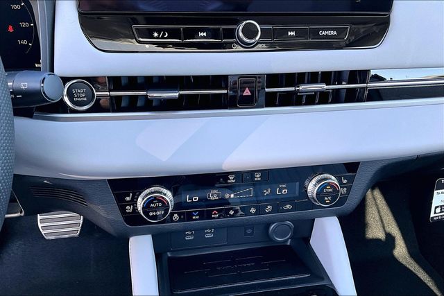 2026 Mitsubishi Outlander SEL - Photo 15