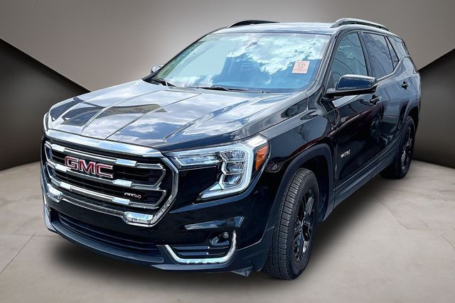 2023 GMC Terrain AT4 AWD's photo