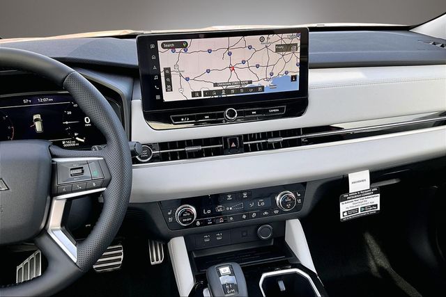 2026 Mitsubishi Outlander SEL - Photo 9
