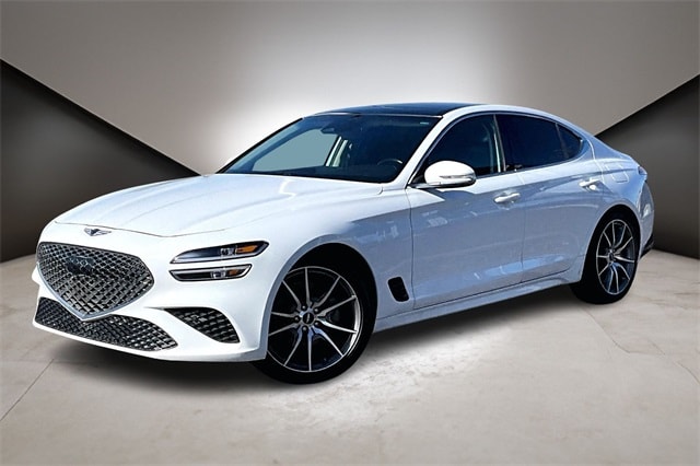 2022 GENESIS G70 Standard's photo