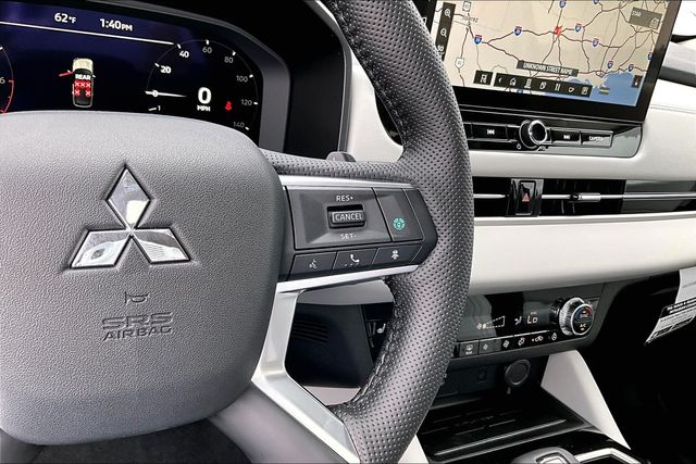 2026 Mitsubishi Outlander SE - Photo 12