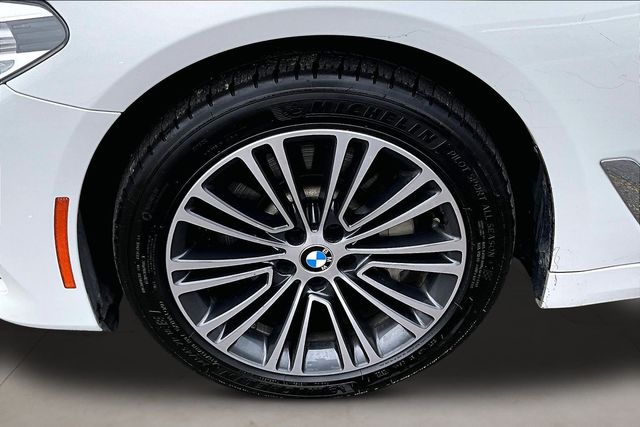 2017 BMW 5 Series 530i - Photo 31