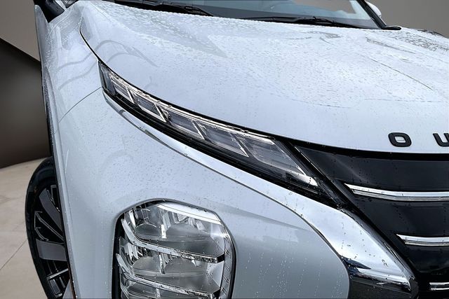 2026 Mitsubishi Outlander SE - Photo 32