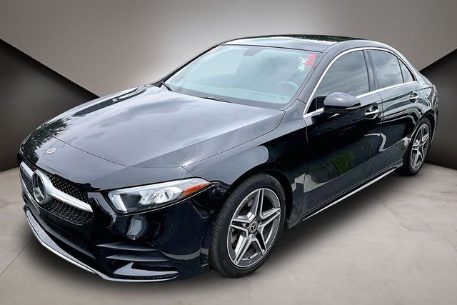 2021 Mercedes-Benz A-Class A220 4MATIC's photo