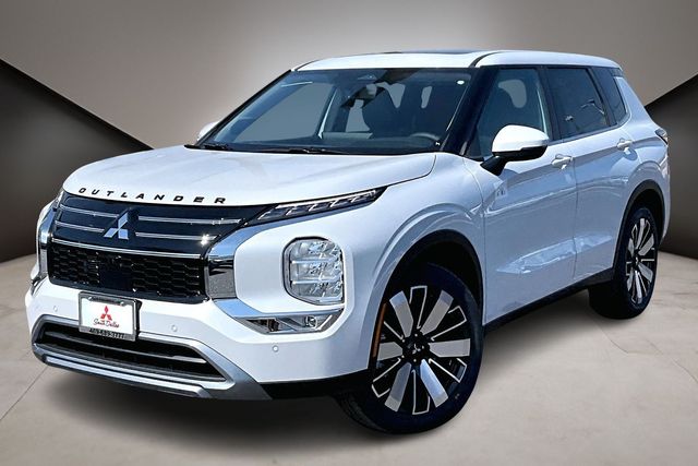 2026 Mitsubishi Outlander SE FWD's photo