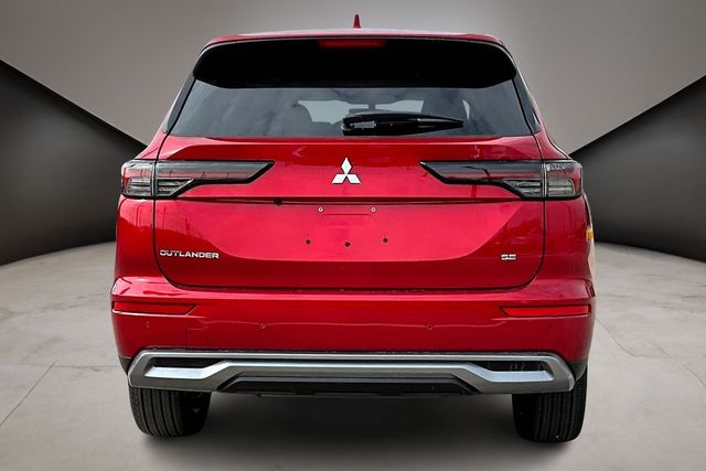 2026 Mitsubishi Outlander SE