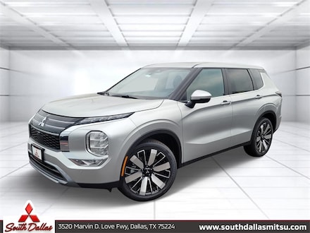 2025 Mitsubishi Outlander SE SUV