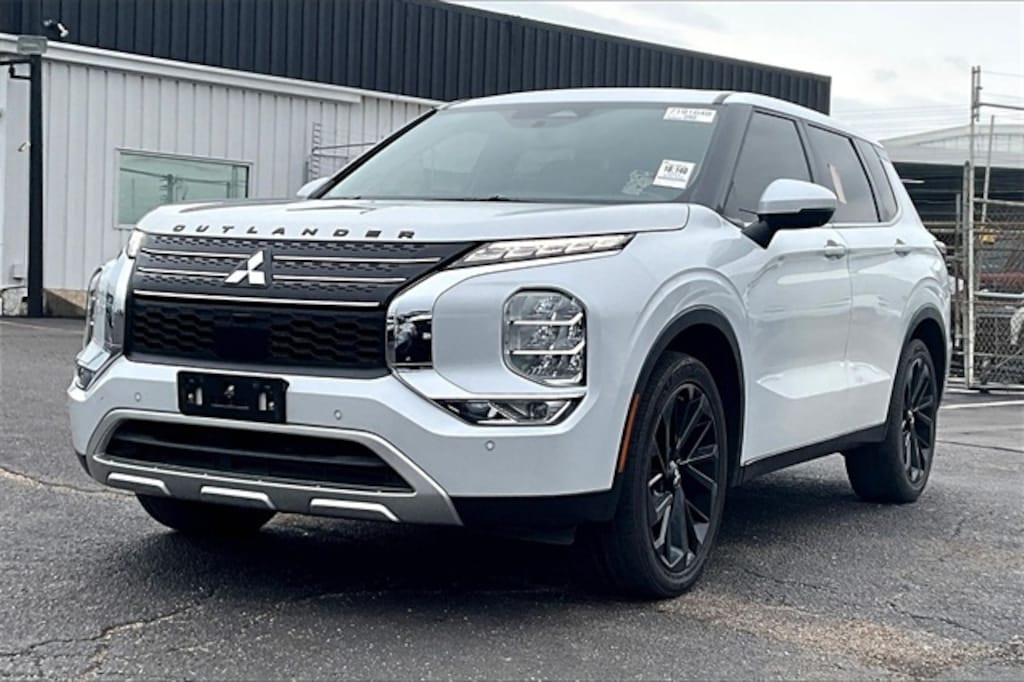 Certified 2024 Mitsubishi Outlander SE SUV