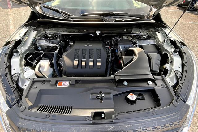 2026 Mitsubishi Eclipse Cross LE - Photo 30