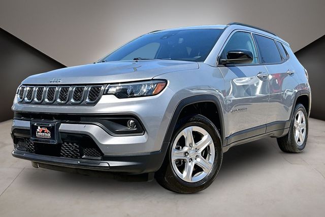 Used 2024 Jeep Compass Latitude