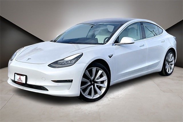2020 Tesla Model 3 Base's photo