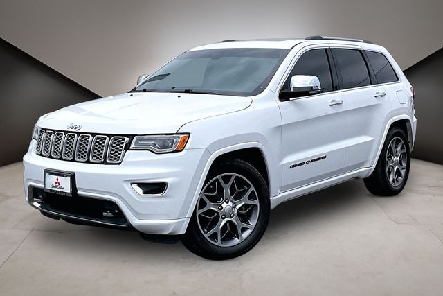 2020 Jeep Grand Cherokee Overland 4WD's photo