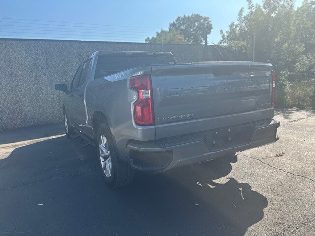 2021 Chevrolet Silverado 1500 Custom photo 4