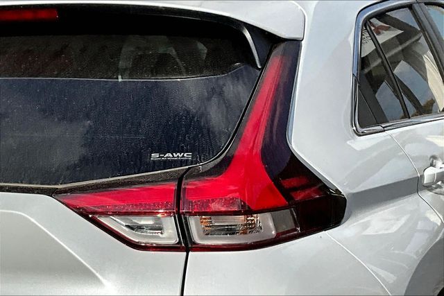 2025 Mitsubishi Eclipse Cross SE - Photo 23