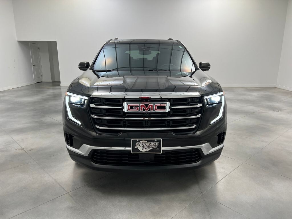 Used 2025 GMC Acadia Elevation SUV