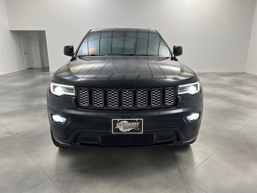Used 2020 Jeep Grand Cherokee Altitude SUV