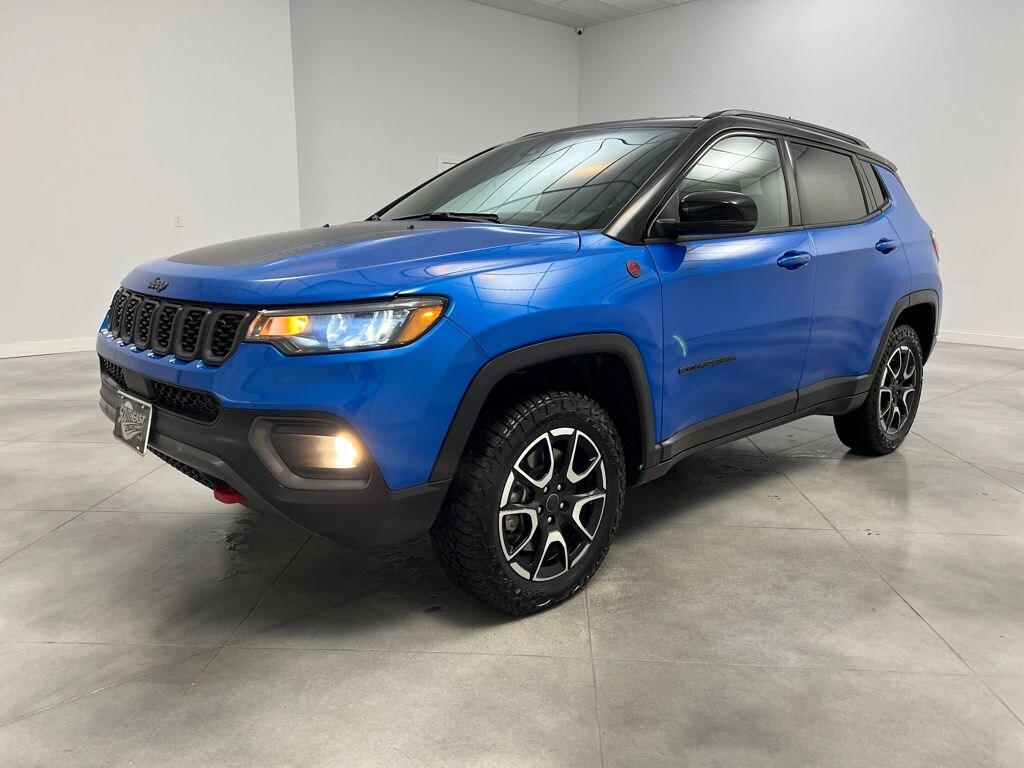 Used 2024 Jeep Compass Trailhawk SUV