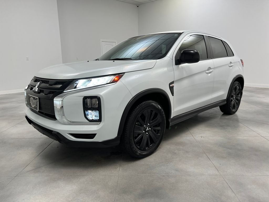 Used 2022 Mitsubishi Outlander Sport 2.0 LE SUV