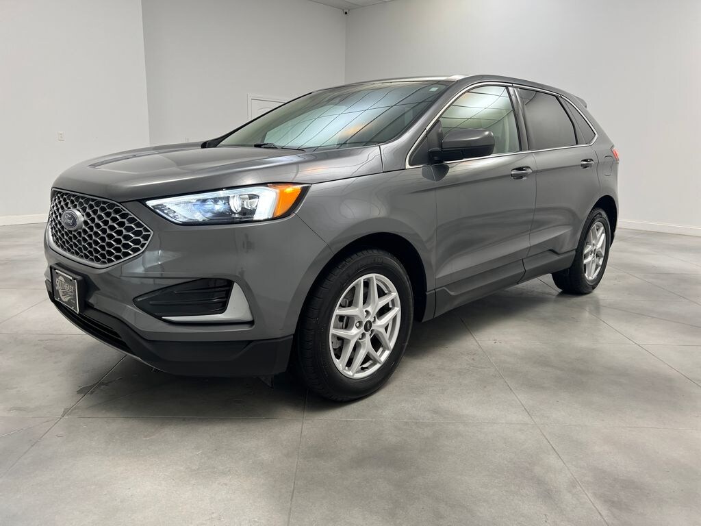 Used 2024 Ford Edge SEL SUV