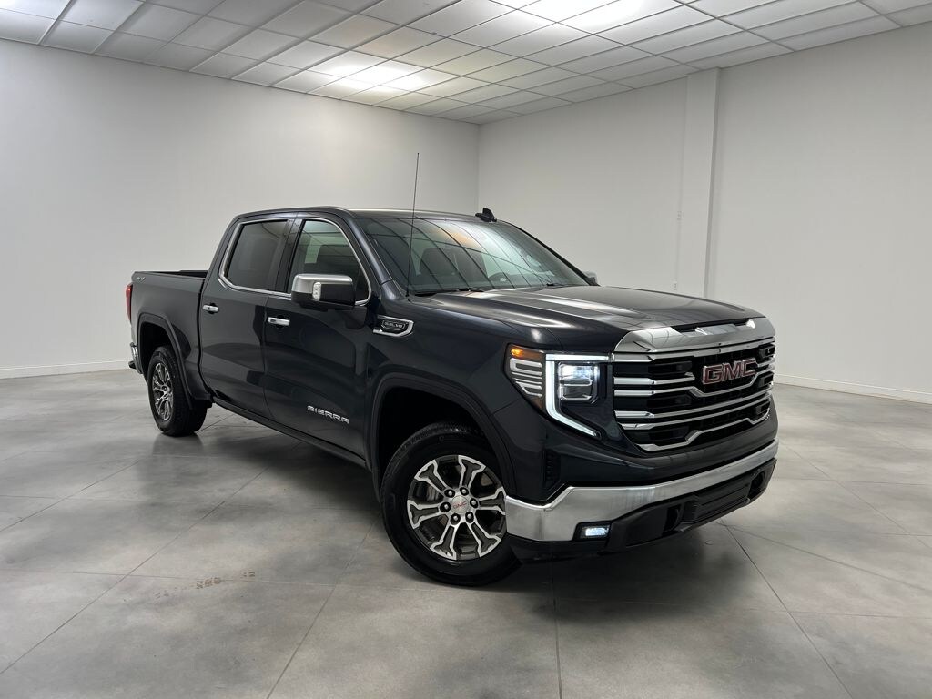 Used 2025 GMC Sierra 1500 SLT Truck