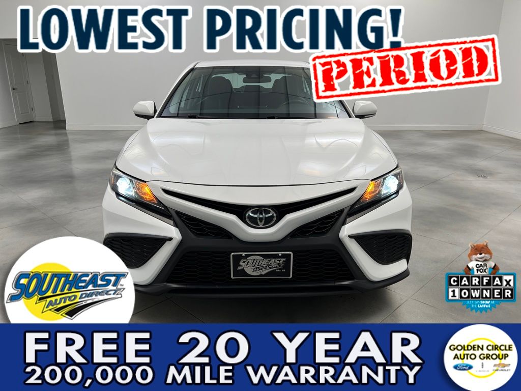 2024 Toyota Camry SE photo 2