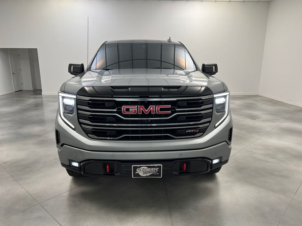 Used 2025 GMC Sierra 1500 AT4 Truck