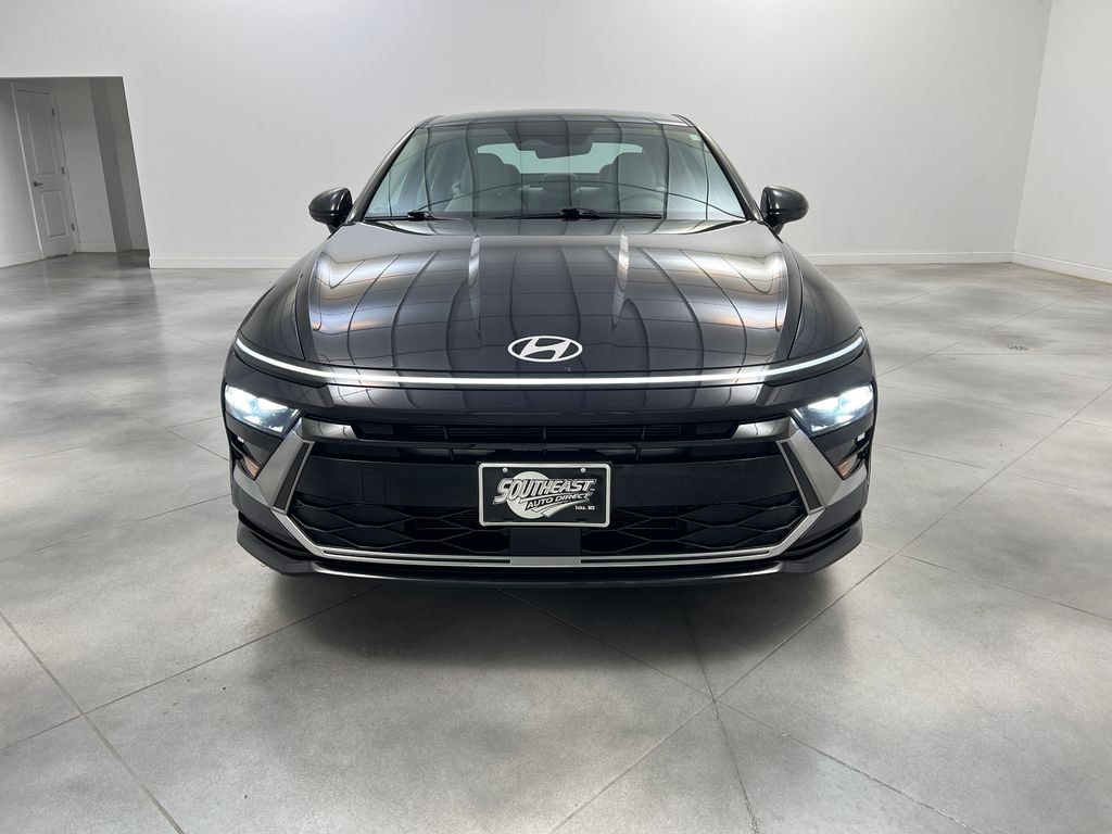 Used 2025 Hyundai Sonata SEL Sedan
