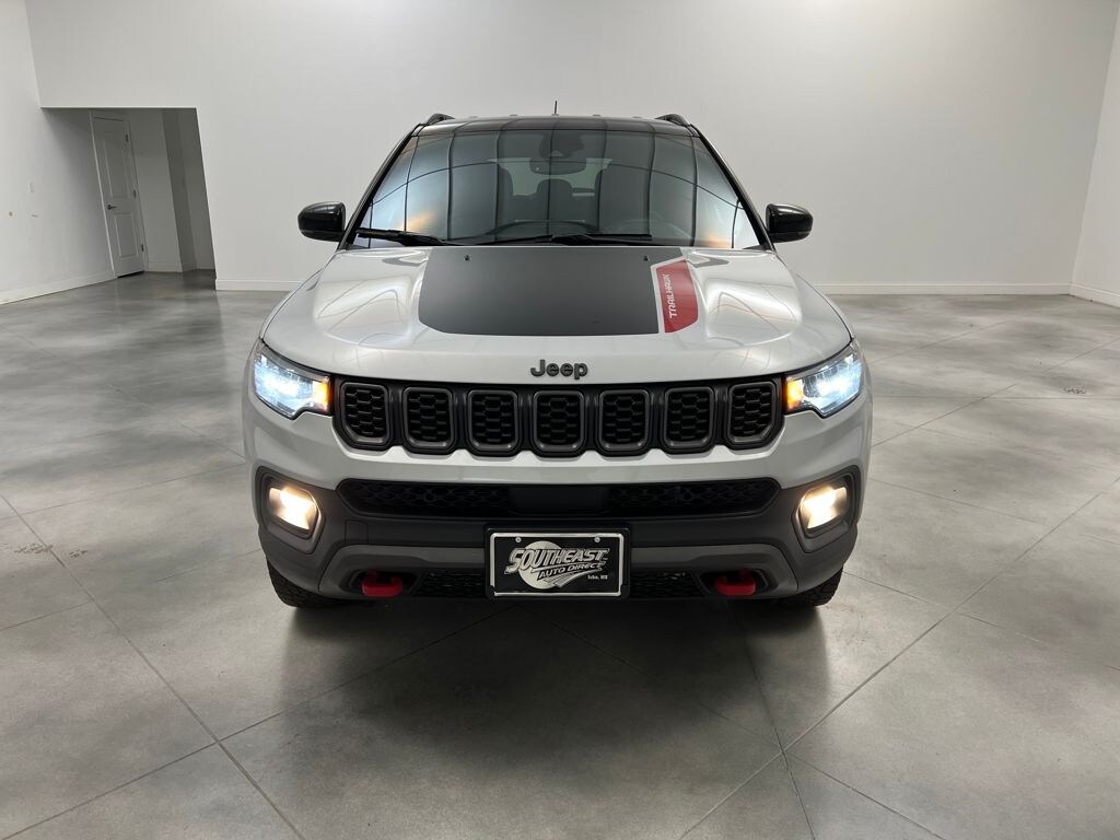 Used 2024 Jeep Compass Trailhawk SUV