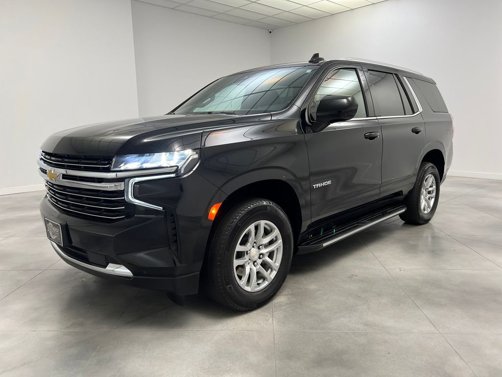 2023 Chevrolet Tahoe LT photo 3