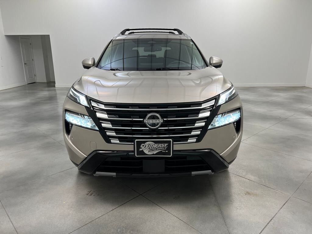 Used 2026 Nissan Rogue Platinum SUV