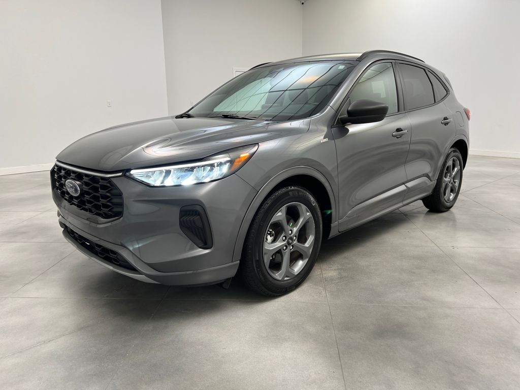 2024 Ford Escape ST-Line photo 3