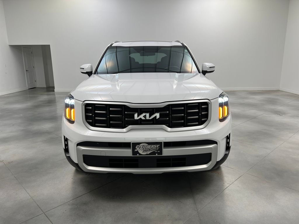 2025 Kia Telluride S photo 2