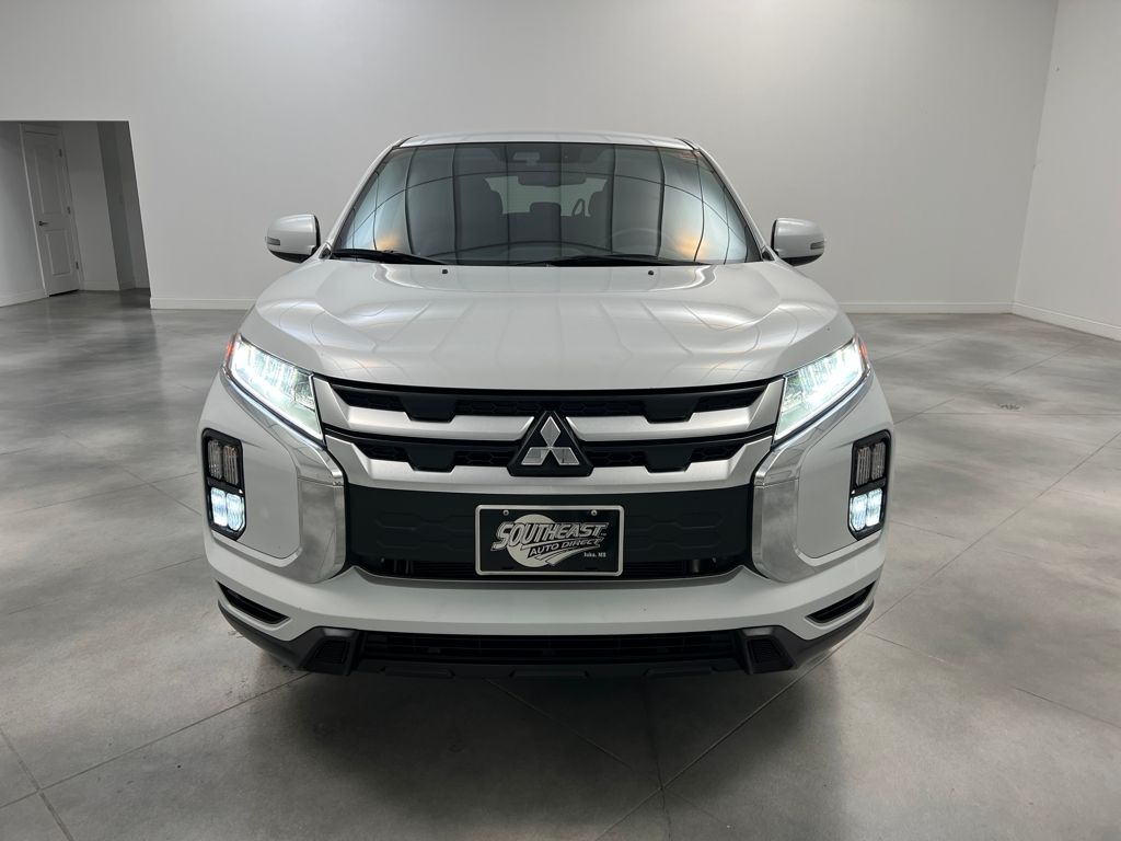 2024 Mitsubishi Outlander Sport ES photo 2