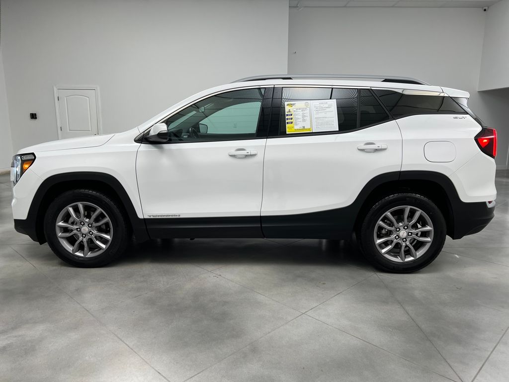 2024 Gmc Terrain SLT photo 4