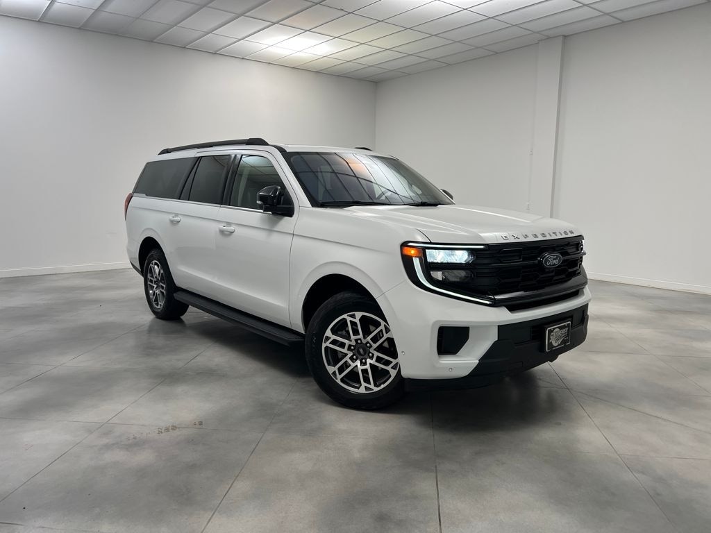 Used 2025 Ford Expedition Max Active SUV