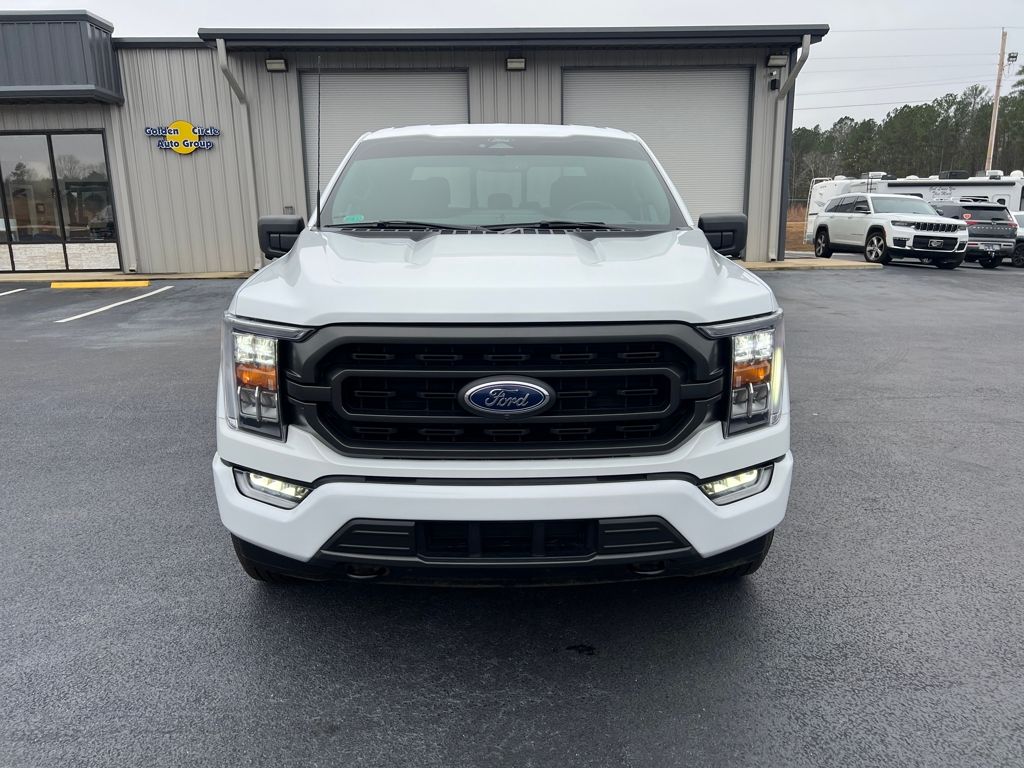 2022 Ford F-150 XLT photo 2