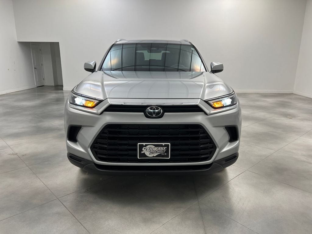 Used 2025 Toyota Grand Highlander XLE SUV