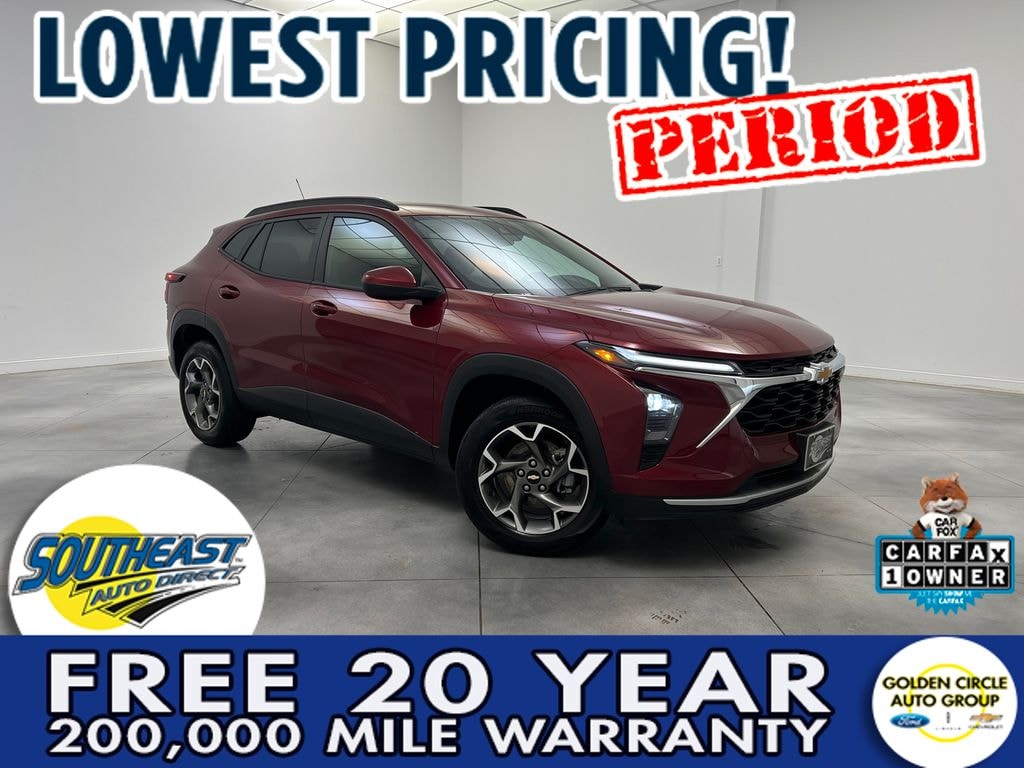 Used 2025 Chevrolet Trax LT SUV
